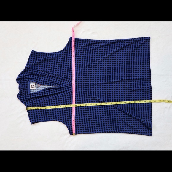 Anne Klein. Sleeveless top. Suit separates. - Picture 5 of 5